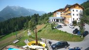 Archiviertes Webcam Bild: Kärnten: Hotel Glocknerhof mit Freibad und Wasserrutsche am 28.08.2026 um 10:19 Uhr