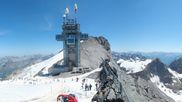 Archiviertes Webcam Bild: Engelberg: Titlis Bergstation am 12.07.2026 um 12:49 Uhr