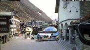 Archiviertes Webcam Bild: Zermatt Kirchplatz am 10.04.2026 um 07:36 Uhr