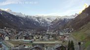 Archiviertes Webcam Bild: Zermatt: Blick über das Dorf von Spiss am 17.04.2026 um 07:01 Uhr