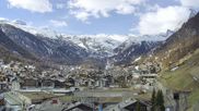 Archiviertes Webcam Bild: Zermatt: Blick über das Dorf von Spiss am 10.04.2026 um 10:55 Uhr