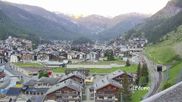 Archiviertes Webcam Bild: Zermatt: Blick über das Dorf von Spiss am 28.05.2026 um 06:56 Uhr