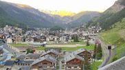 Archiviertes Webcam Bild: Zermatt: Blick über das Dorf von Spiss am 31.05.2026 um 06:16 Uhr