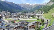 Archiviertes Webcam Bild: Zermatt: Blick über das Dorf von Spiss am 31.05.2026 um 08:16 Uhr