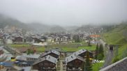 Archiviertes Webcam Bild: Zermatt: Blick über das Dorf von Spiss am 04.06.2026 um 22:56 Uhr