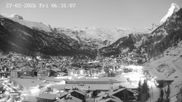 Archiviertes Webcam Bild: Zermatt: Blick über das Dorf von Spiss am 27.02.2026 um 06:51 Uhr