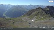 Archiviertes Webcam Bild: Davos: Parsenn Weissfluhjoch (Blick Dorftäli) am 12.07.2026 um 10:40 Uhr