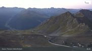 Archiviertes Webcam Bild: Davos: Parsenn Weissfluhjoch (Blick Dorftäli) am 30.08.2026 um 06:53 Uhr