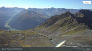 Archiviertes Webcam Bild: Davos: Parsenn Weissfluhjoch (Blick Dorftäli) am 30.08.2026 um 10:53 Uhr