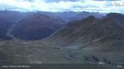 Archiviertes Webcam Bild: Davos: Parsenn Weissfluhjoch (Blick Dorftäli) am 20.10.2026 um 18:38 Uhr