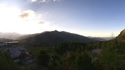 Archiviertes Webcam Bild: Panoramablick Turracher Höhe: Panoramabahn und Nocky Flitzer am 29.05.2026 um 07:08 Uhr
