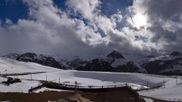 Archiviertes Webcam Bild: Val d'Isère: Solaise am 11.05.2026 um 18:48 Uhr