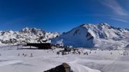Archived webcam image showing Solaise in Val d'Isère Ski Resort on 26 Feb 2026 at 10:27