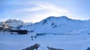 Archived webcam image showing Solaise in Val d'Isère Ski Resort on 24 Mar 2026 at 07:08