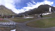 Archiviertes Webcam Bild: Val d'Isère: Übungspisten im Tal am 14.05.2026 um 14:29 Uhr