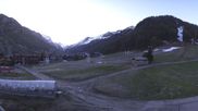 Archived webcam image showing Val d'Isère Valley on 21 May 2026 at 06:14