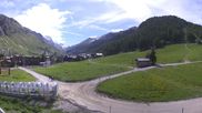 Archiviertes Webcam Bild: Val d'Isère: Übungspisten im Tal am 11.06.2026 um 10:00 Uhr