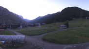 Archiviertes Webcam Bild: Val d'Isère: Übungspisten im Tal am 12.07.2026 um 06:48 Uhr