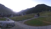 Archiviertes Webcam Bild: Val d'Isère: Übungspisten im Tal am 13.08.2026 um 07:30 Uhr