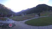 Archiviertes Webcam Bild: Val d'Isère: Übungspisten im Tal am 28.09.2026 um 08:44 Uhr