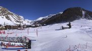Archiviertes Webcam Bild: Val d'Isère: Übungspisten im Tal am 26 Feb 2026 um 14:01 Uhr