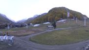 Archived webcam image showing Val d'Isère Valley on 23 Oct 2026 at 08:52