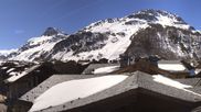 Archived webcam image showing Val d'Isère Village on 8 Apr 2026 at 14:38