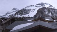 Archiviertes Webcam Bild: Val d'Isère Dorf am 12.04.2026 um 12:01 Uhr