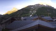 Archived webcam image showing Val d'Isère Village on 7 Jun 2026 at 06:32