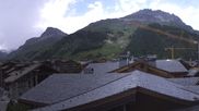 Archiviertes Webcam Bild: Val d'Isère Dorf am 28.06.2026 um 14:57 Uhr