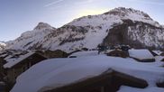 Archiviertes Webcam Bild: Val d'Isère Dorf am 26.02.2026 um 16:05 Uhr