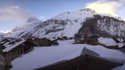 Archived webcam image showing Val d'Isère Village on 27 Mar 2026 at 07:47
