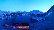 Archived webcam image showing Rocher de Bellevarde in Val d'Isère on 12 Jun 2026 at 04:16