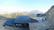 Archived webcam image showing Rocher de Bellevarde in Val d'Isère on 22 Jun 2026 at 06:32