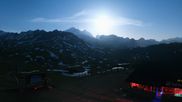 Archived webcam image showing Rocher de Bellevarde in Val d'Isère on 22 Jun 2026 at 00:32
