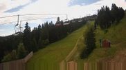 Archiviertes Webcam Bild: Klinovec: Sessellift Suzuki am 12.07.2026 um 12:35 Uhr