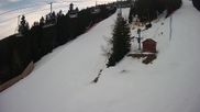 Archived webcam image showing Klinovec: Chair Lift Suzuki on 26 Feb 2026 at 16:20