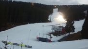 Archiviertes Webcam Bild: Skischulgelände in Klinovec am 11.03.2026 um 18:53 Uhr