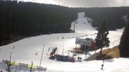 Archiviertes Webcam Bild: Skischulgelände in Klinovec am 11.03.2026 um 12:53 Uhr