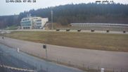 Archiviertes Webcam Bild: Biathlon Arena Nové Město - Blick zum Schießstand am 12.04.2026 um 07:46 Uhr