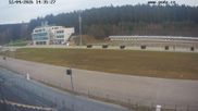 Archiviertes Webcam Bild: Biathlon Arena Nové Město - Blick zum Schießstand am 12.04.2026 um 14:46 Uhr