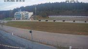 Archiviertes Webcam Bild: Biathlon Arena Nové Město - Blick zum Schießstand am 12.04.2026 um 18:46 Uhr