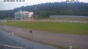 Archiviertes Webcam Bild: Biathlon Arena Nové Město - Blick zum Schießstand am 26.08.2026 um 10:23 Uhr