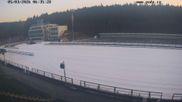 Archiviertes Webcam Bild: Biathlon Arena Nové Město - Blick zum Schießstand am 05.03.2026 um 06:04 Uhr