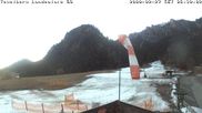 Archiviertes Webcam Bild: Tegelberg: Falkenlift und Gleitschirmlandeplatz am 27.02.2026 um 06:28 Uhr