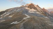 Archived webcam image showing Tignes - Grande Motte Glacier on 31 Jul 2026 at 06:00