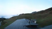 Archiviertes Webcam Bild: Mittelstation Käserstatt Meiringen Hasliberg am 18.10.2026 um 08:10 Uhr
