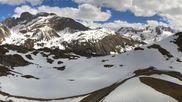 Archived webcam image showing Courchevel - Le Signal on 7 May 2026 at 14:18