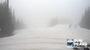 Archiviertes Webcam Bild: Sun Peaks: Sundance Sesselbahn Bergstation am 12.04.2026 um 16:55 Uhr