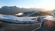 Archived webcam image showing Wildenkarkogel near Saalbach on 1 May 2026 at 06:12
